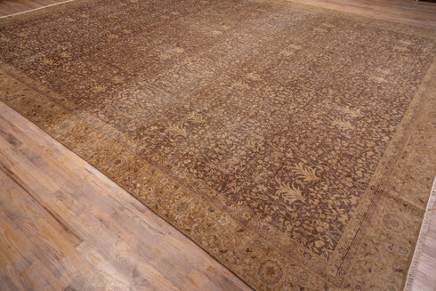 Antique Sivas Area Rug (12' x 16')